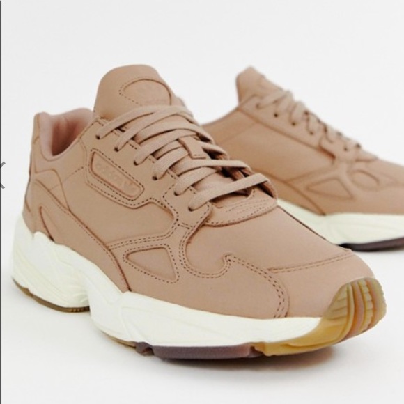adidas nude falcon